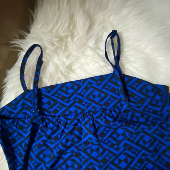 Midi Slim Stretchable Dress - Picture 4 of 4